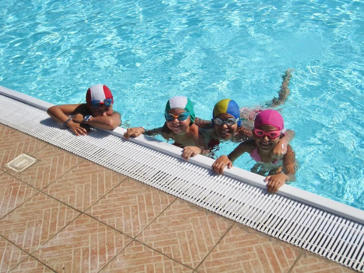 Aparthotel Apartments 5 Beds, First Floor With Private Outdoor Area, In Residence With Swimming-Pool Campiglia Marittima Itálie